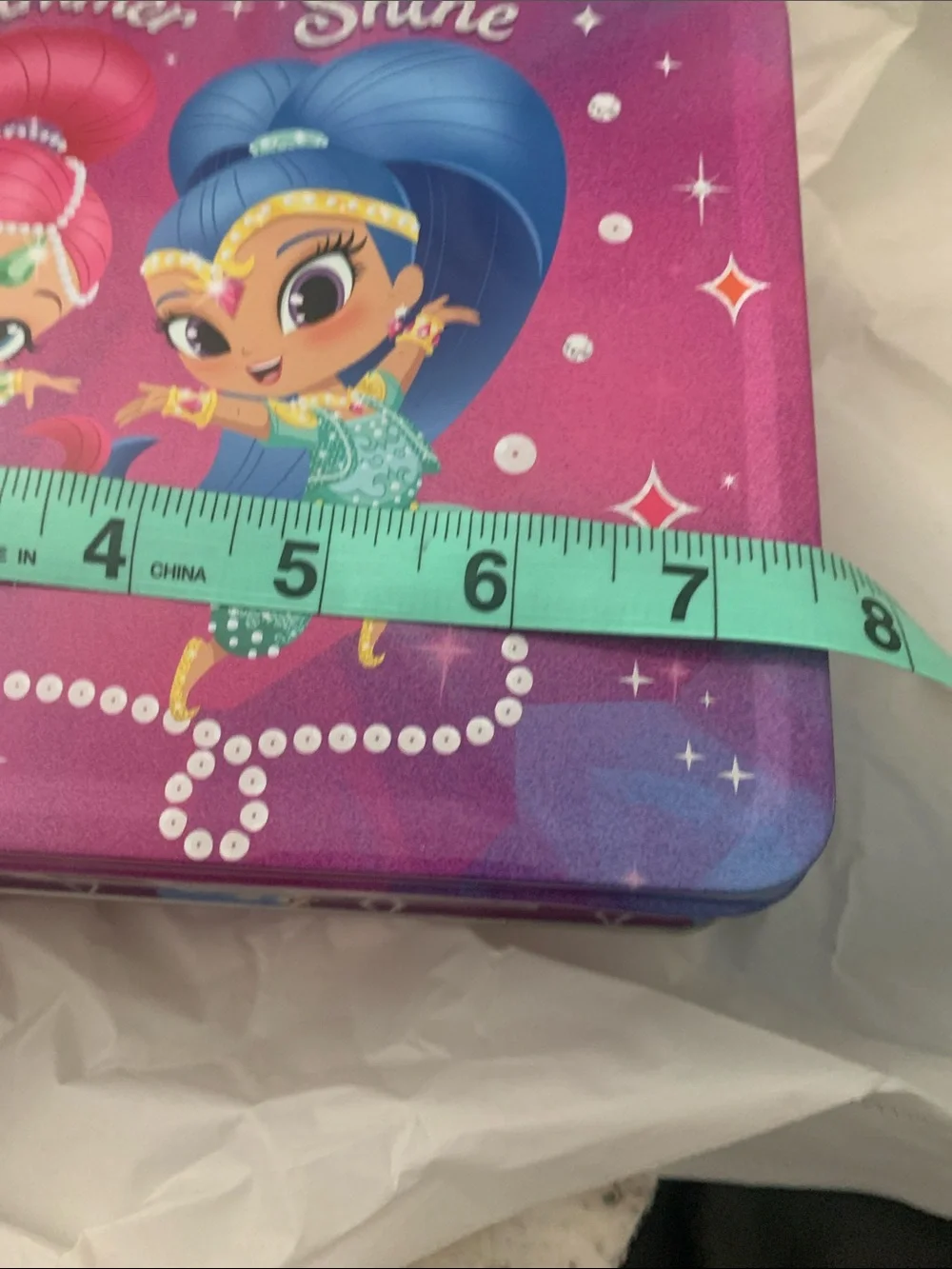 Unused tin lunch box Shimmer and Shine